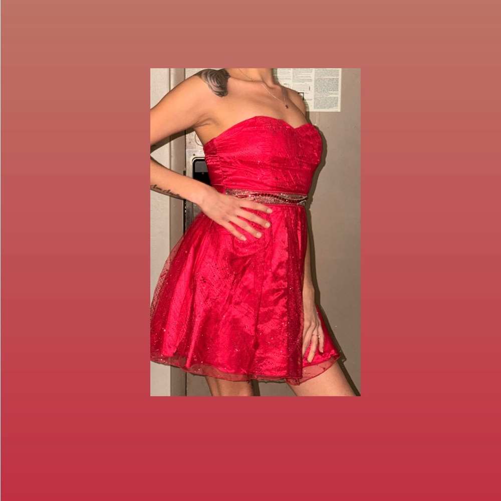 Strapless Fusia Dress